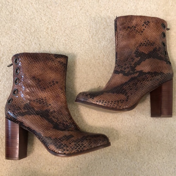 Snake Booties - Picture 5 of 6